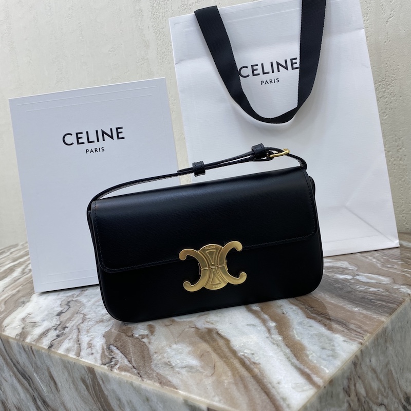Celine Shoulder Bag Triomphe in shiny calfskin Black