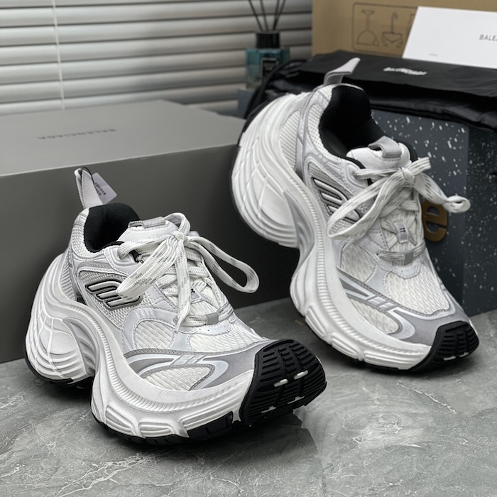 Balenciaga 10XL Sneaker in White