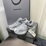 Replica Balenciaga Phantom Sneaker