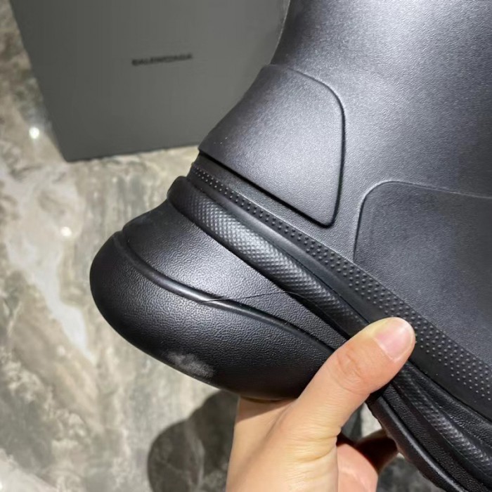 Balenciaga Boot in Black