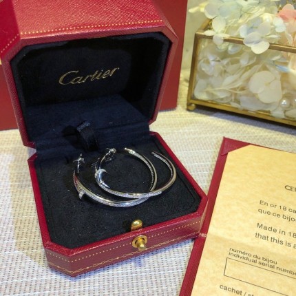 Replica Cartier earrings with diamond