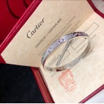 Replica Cartier love bracelet
