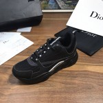 Dior B22 Sneaker in black technical knit