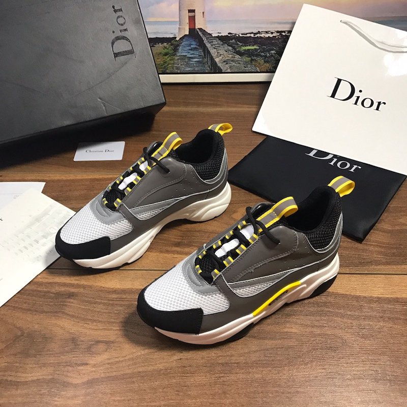 Dior B22 Sneaker in white technical knit and white with grey