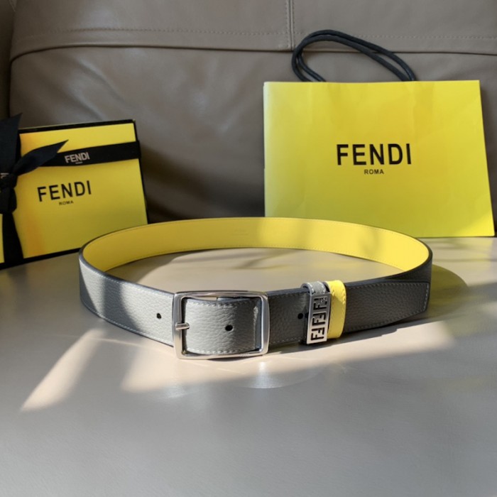 Fendi Leather belt with Pin Buckle Grey / Silver 7C0435