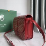 Go yard Belvedere PM Bag in Red