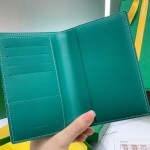 Go yard Grenelle Passport Cover Green