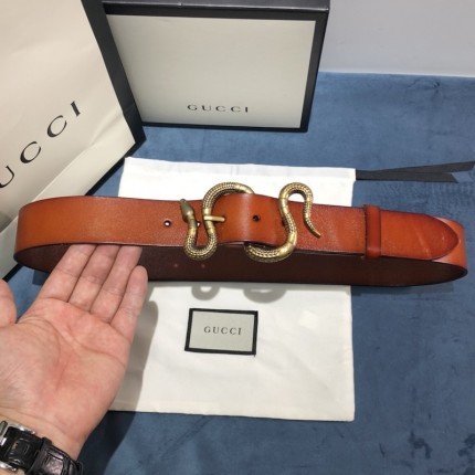 replica Gucci Leather belt with snake buckle