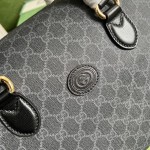 Replica Gucci Duffle bag with Interlocking G