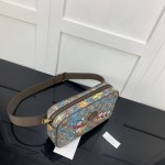 Replica Gucci Donald Duck belt bag