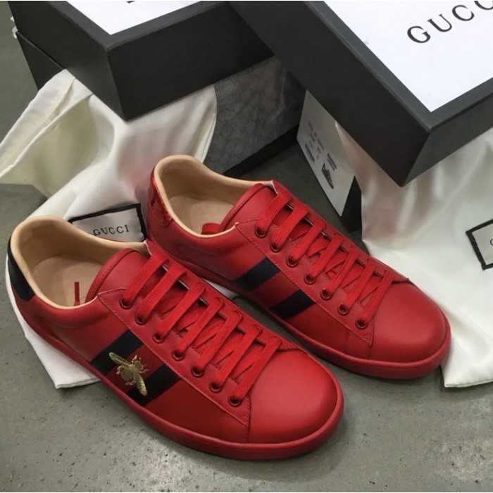 Gucci Men's Ace sneaker with Bees Red