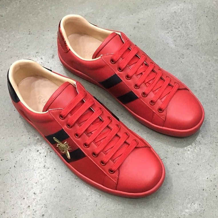 Gucci Men's Ace embroidered sneaker with Bees Red