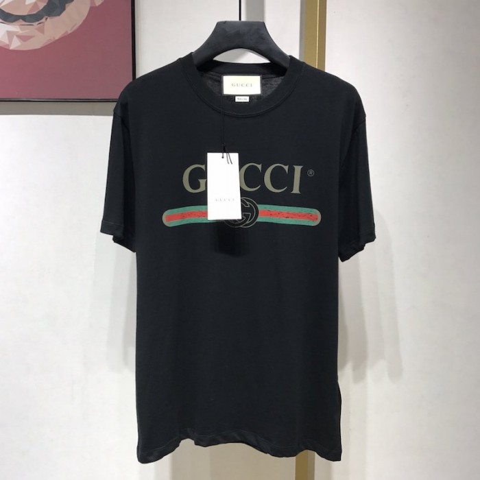 Gucci Oversize washed T-shirt with Gucci logo Black