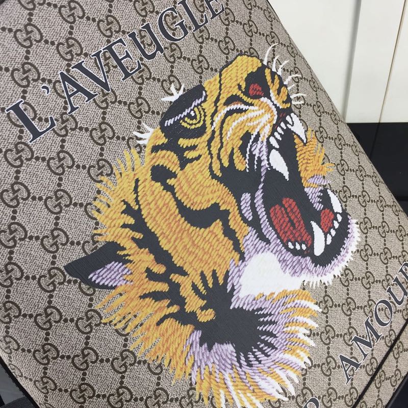 Gucci GG Supreme Backpack Tiger Print 419584