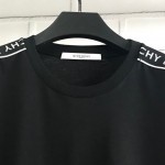 Replica Givenchy Contrasted T shirt