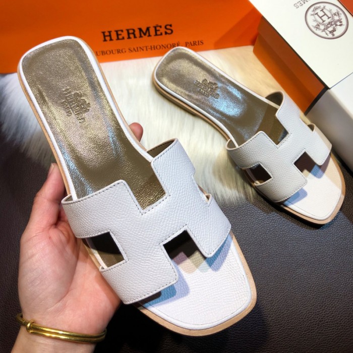 Hermes Women Oran Sandals in Epsom Leather White