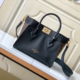 Replica Louis Vuitton On My Side PM M57728