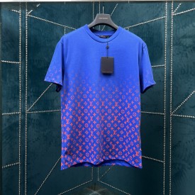 Replica Louis Vuitton Monogram Gradient T Shirt