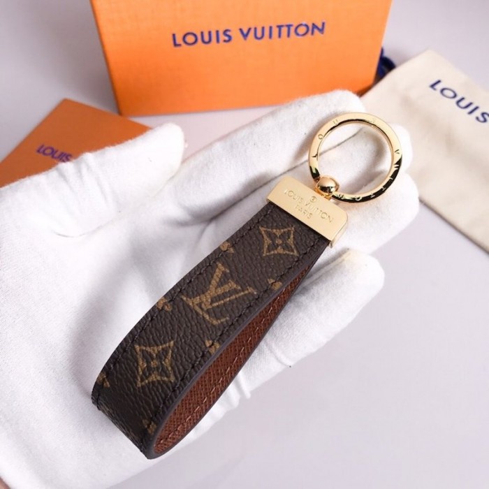 Louis Vuitton Monogram Dragonne Key Holder 591576