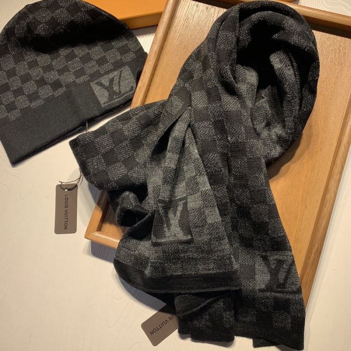 LV Petit Damier Scarf and Beanie wool set Brown - Scarves & Wraps