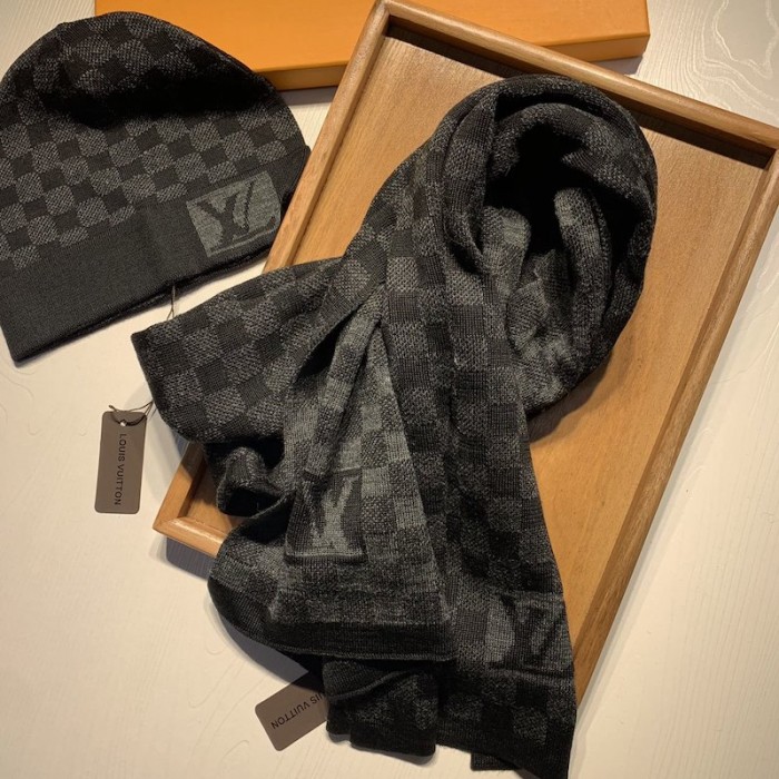 REVIEW] LV Damier scarf & hat from Darcy : r/FashionReps