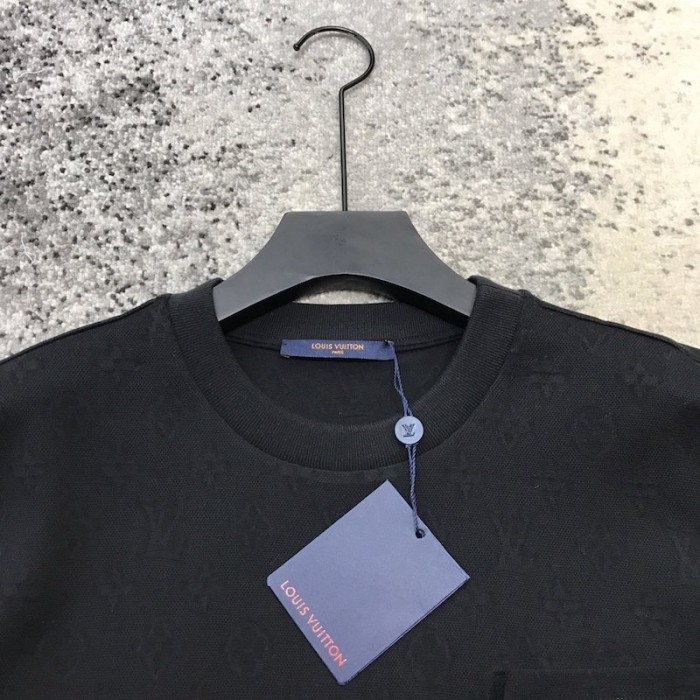 LV Signature 3D Pocket Monogram T shirt Black