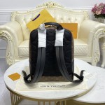 Replica Louis Vuitton Dean Backpack