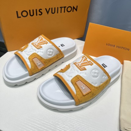 Replica Louis Vuitton Trainer Mule