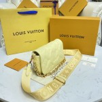 Replica Louis Vuitton Bubblegram Wallet on Strap