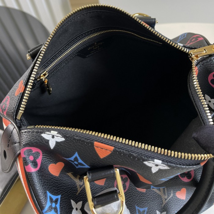 LV Game on Speedy Bandouliere 25 M57467