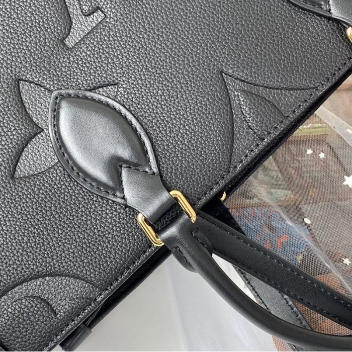 Replica Louis Vuitton Onthego MM Bag Monogram Empreinte M45654 BLV522