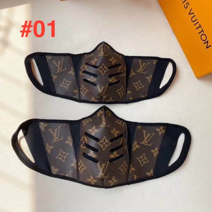 Shop Louis Vuitton Lv Made Mask Cover (MP3264) by inthewall