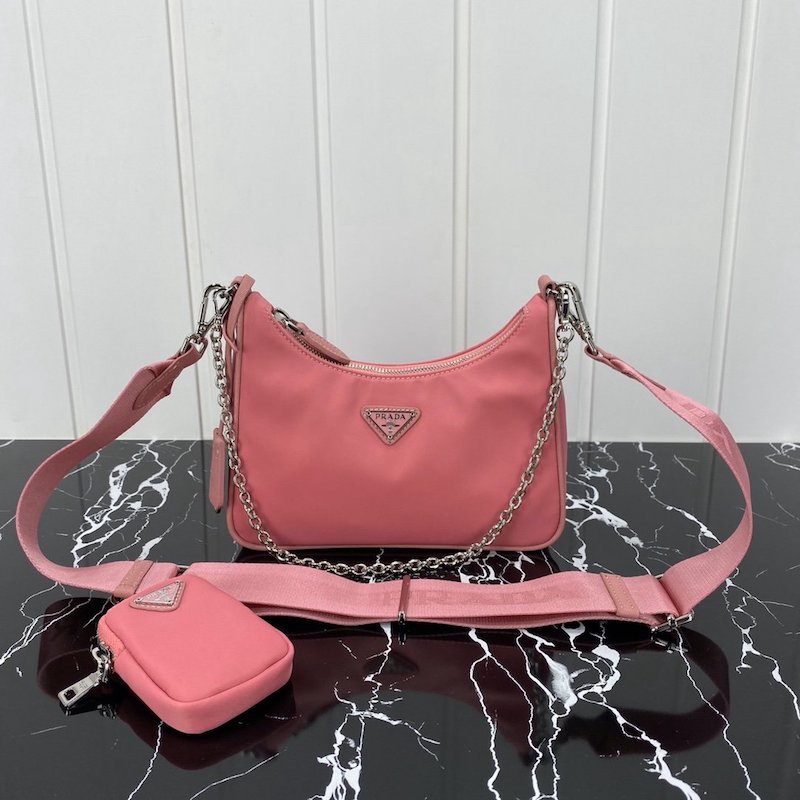 Prada Re-Edition 2005 nylon shoulder bag Pink