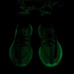 Replica Yeezy Boost 350 V2 Glow In The Dark